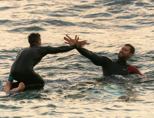 Crisis surfer rescue